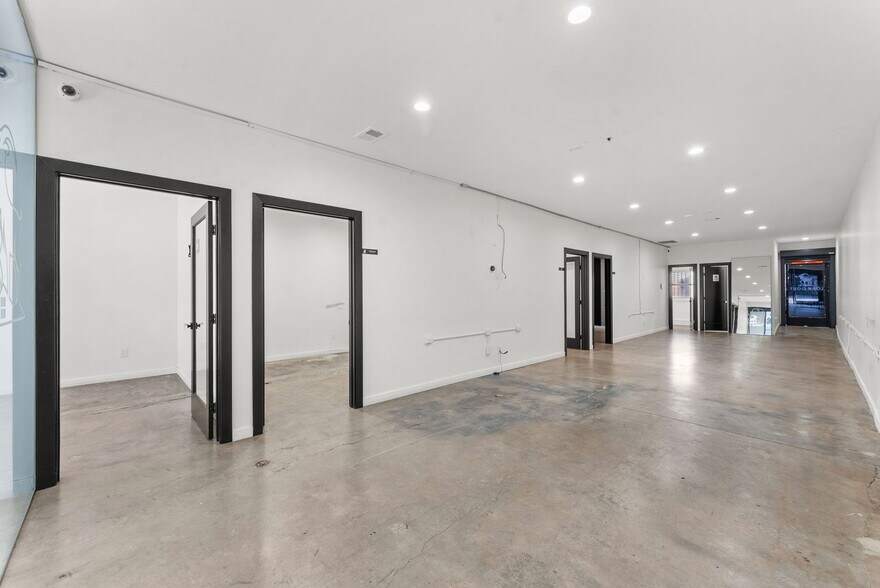 More Photos Of 3030 El Cajon Blvd, San Diego Storefront For Lease