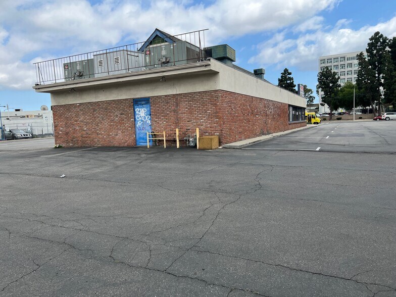 More Photos Of 923 W Carson St, Torrance Land For Sale