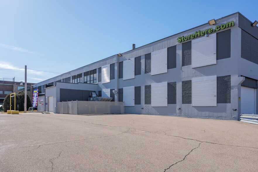 More Photos Of 1220 Mound Ave, Racine Self Storage For Sale