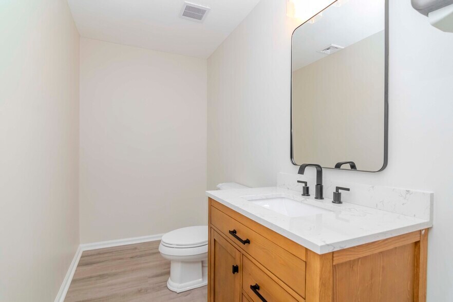 More Photos Of 3205 W Waters Ave, Tampa Medical For Sale