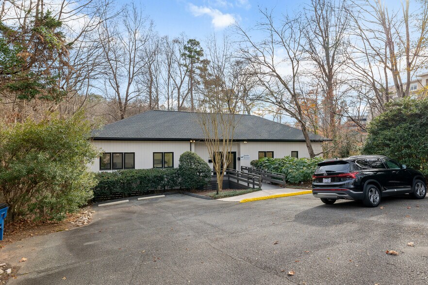 More Photos Of 3950 Blue Ridge Rd, Raleigh Medical For Sale