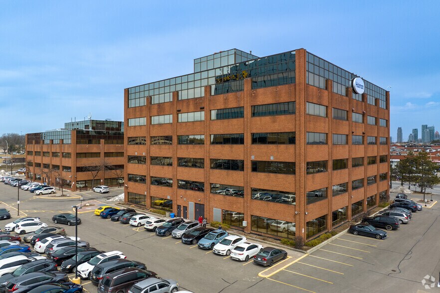 More Photos Of 1270 Central Pky, Mississauga Office For Lease