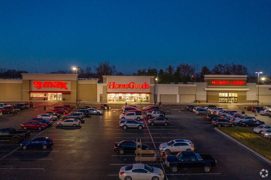 More Photos Of 377 W Jackson St, Cookeville Unknown For Lease