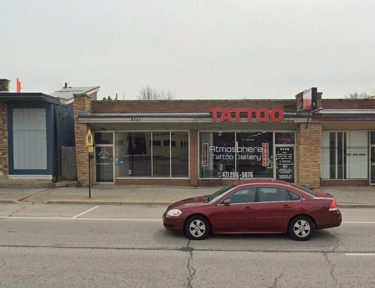 More Photos Of , Franklin Park General Retail For Sale
