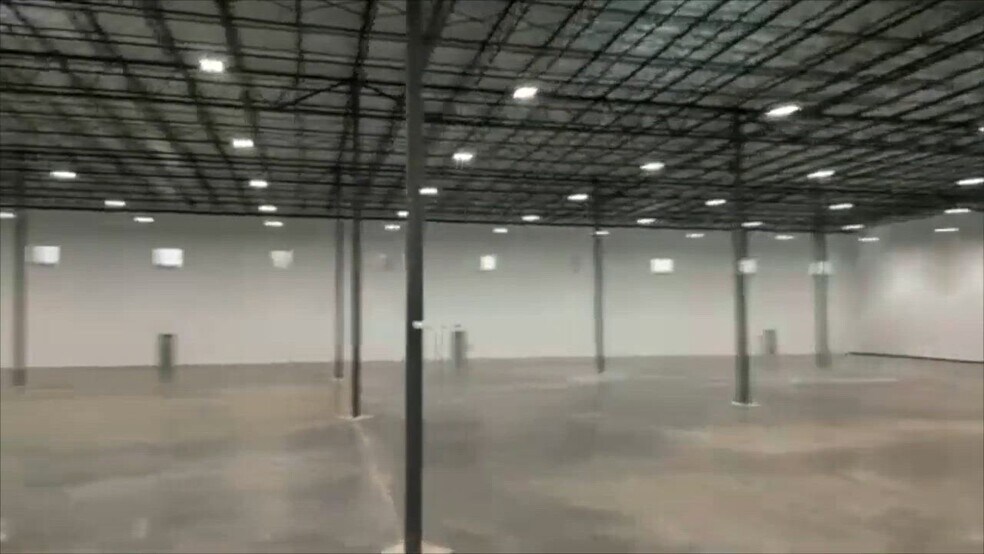Primary Photo Of 5477 Business Park Dr, Rosenberg Warehouse For Lease