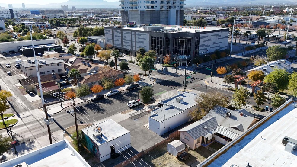 More Photos Of 310 Gass Ave, Las Vegas Unknown For Lease