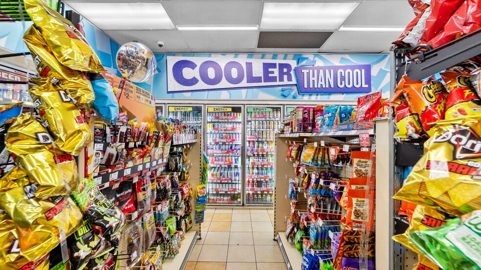 More Photos Of 720 H St, Chula Vista Service Station For Sale