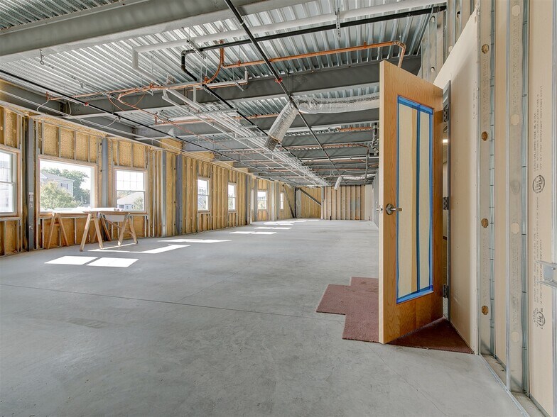 More Photos Of 386 Merrimack St, Methuen Medical For Sale