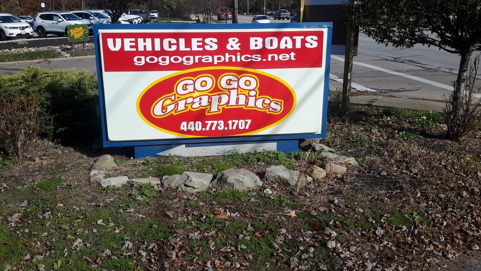 More Photos Of 30882 Lorain Rd, North Olmsted Office For Sale