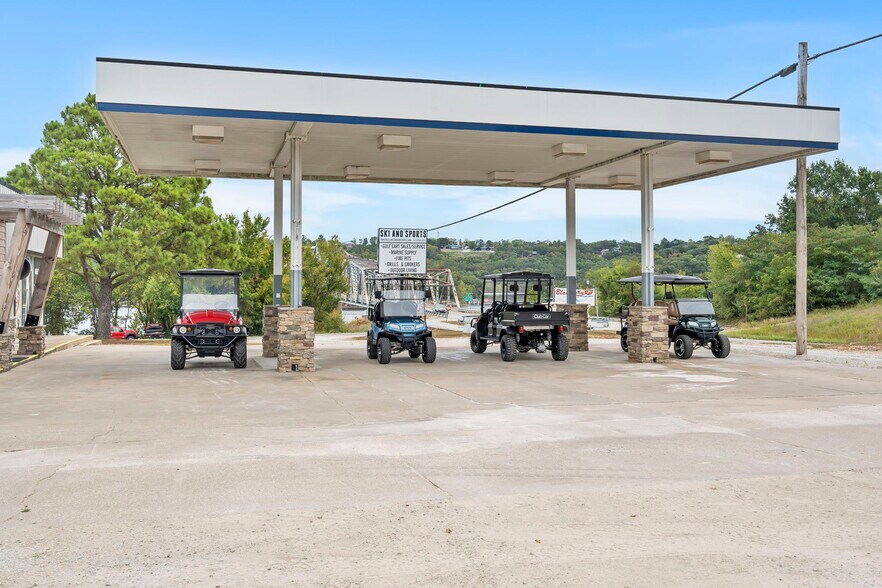 More Photos Of 26009 State Highway 39, Shell Knob Storefront Retail Office For Sale