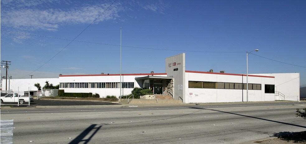 More Photos Of 6623-6625 Washington Blvd, Los Angeles Warehouse For Lease