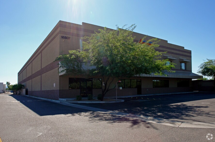 More Photos Of 16807 N Cave Creek Rd, Phoenix Warehouse For Sale