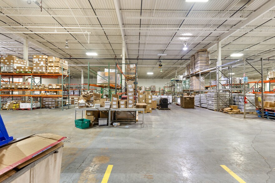 More Photos Of 5305 Midway Rd, Haltom City Distribution For Lease