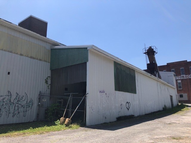 More Photos Of 105 Church Ln, Red Lion Warehouse For Sale