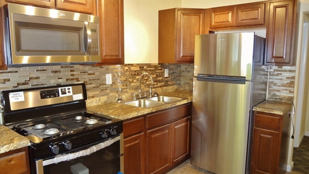 More Photos Of 110 El Paso Blvd, Manitou Springs Apartments For Sale