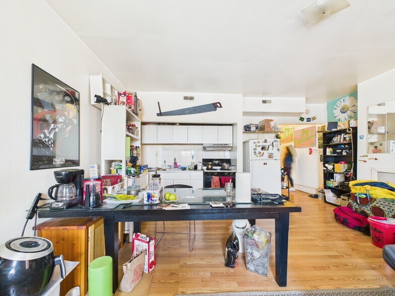 More Photos Of 4712-4714 Woodland Ave, Philadelphia Apartments For Sale