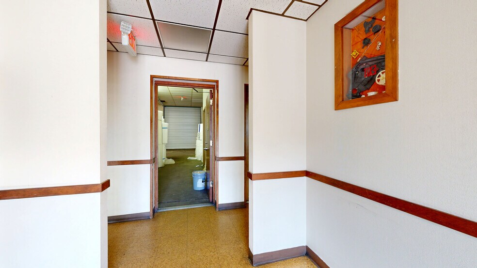 More Photos Of 25-45 Rutter St, Rochester Warehouse For Sale