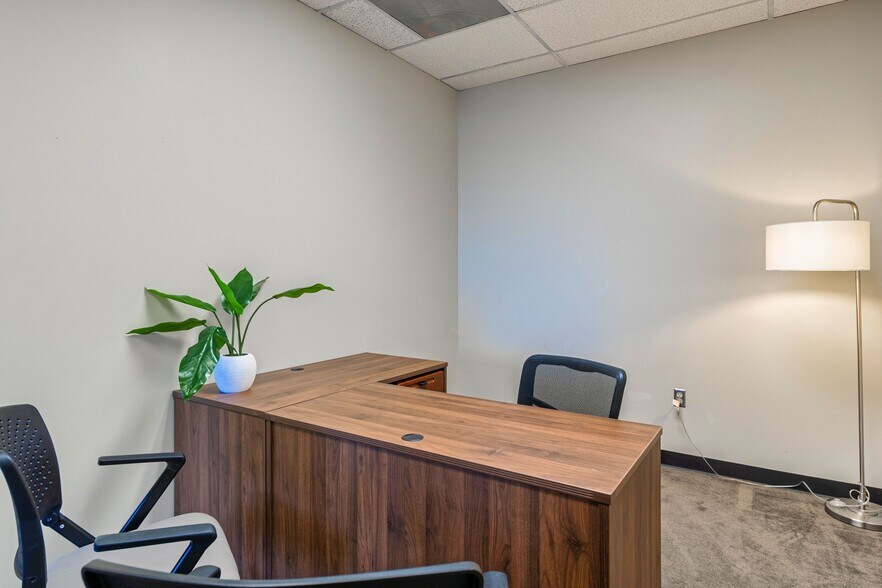 More Photos Of 1400 Preston Rd, Plano Office For Lease