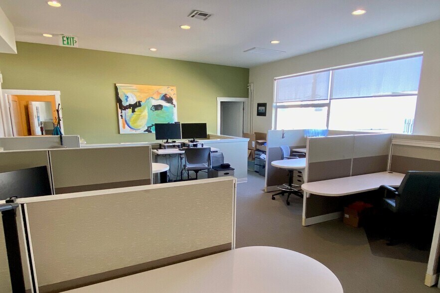 More Photos Of 2831-2849 7th St, Berkeley Office For Sale