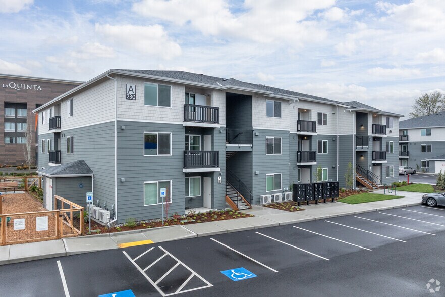 More Photos Of 200 E McCorquedale Rd, Burlington Apartments For Sale