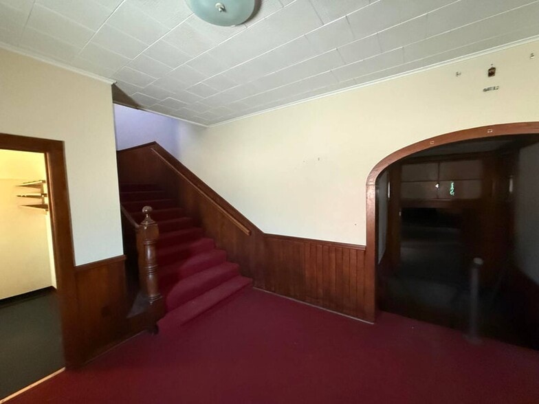More Photos Of 17 Fremont St, Gloversville Religious Facility For Sale