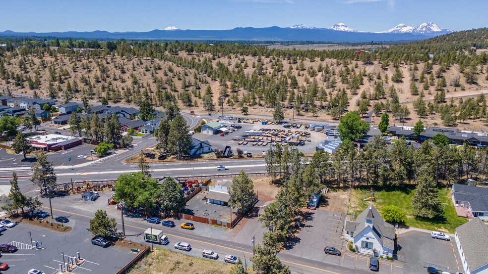 More Photos Of 64661 Bruce Ave, Bend General Retail For Sale