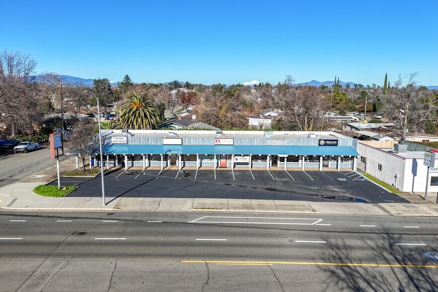 More Photos Of 1556 Hartnell Ave, Redding Office For Sale