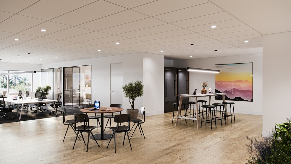 More Photos Of 2751 S Dixie Hwy, West Palm Beach Office For Lease