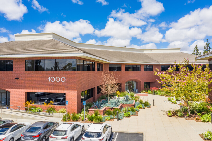 Primary Photo Of 4000 Barranca Pky, Irvine Coworking Space