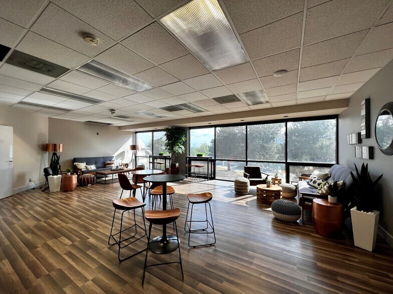 More Photos Of 2301 E Pikes Peak Ave, Colorado Springs Coworking Space