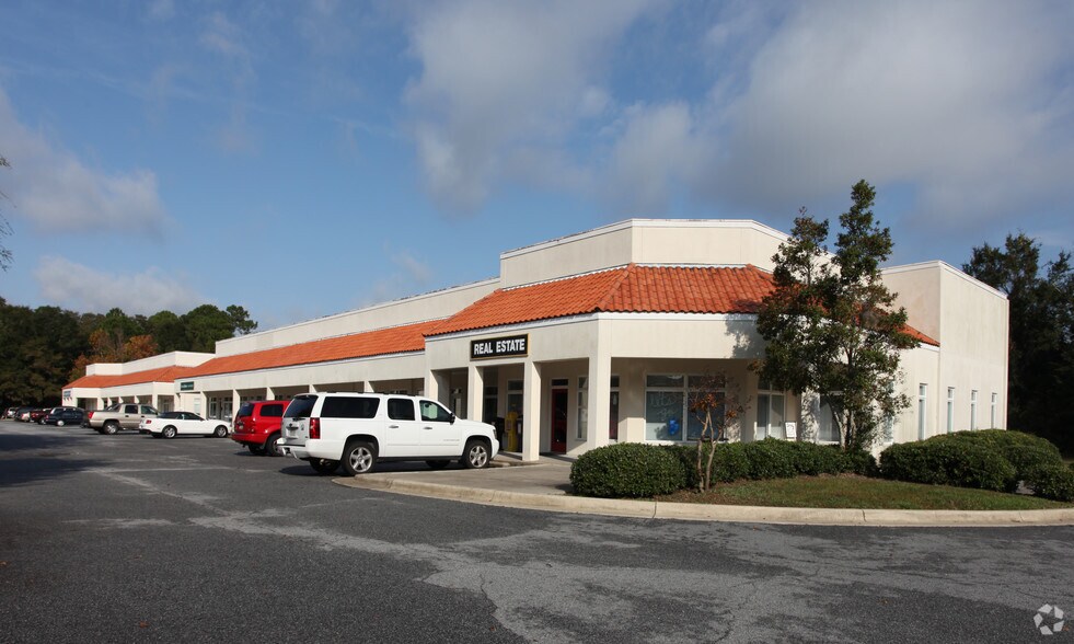 Primary Photo Of 1712 Osborne Rd, Saint Marys Storefront Retail Office For Lease