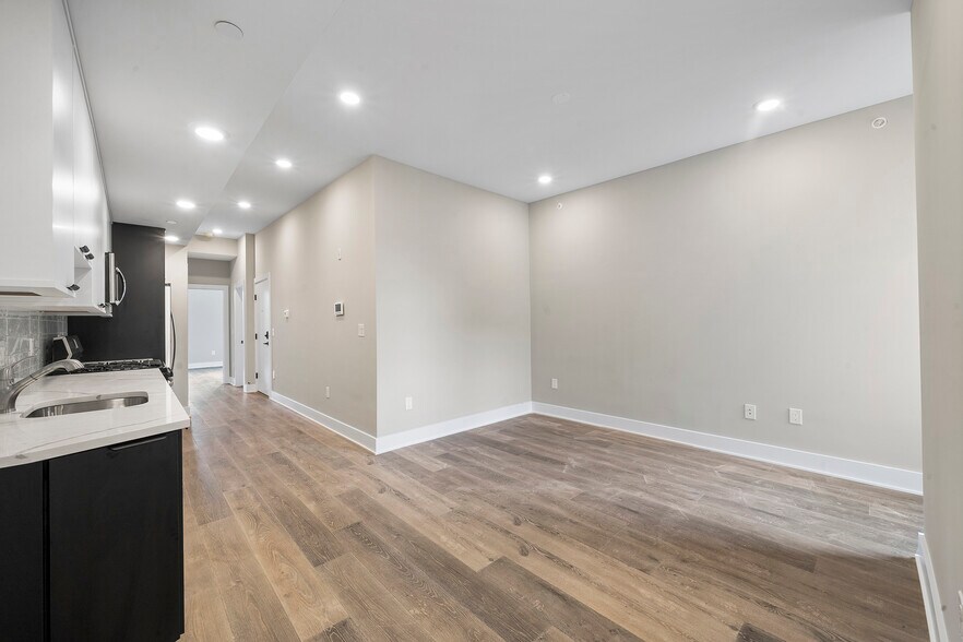 More Photos Of 1934 W Diamond St, Philadelphia Apartments For Sale