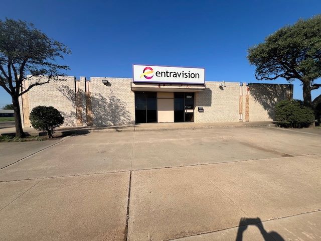 More Photos Of 6502 Caprock Dr, Lubbock Office For Sale