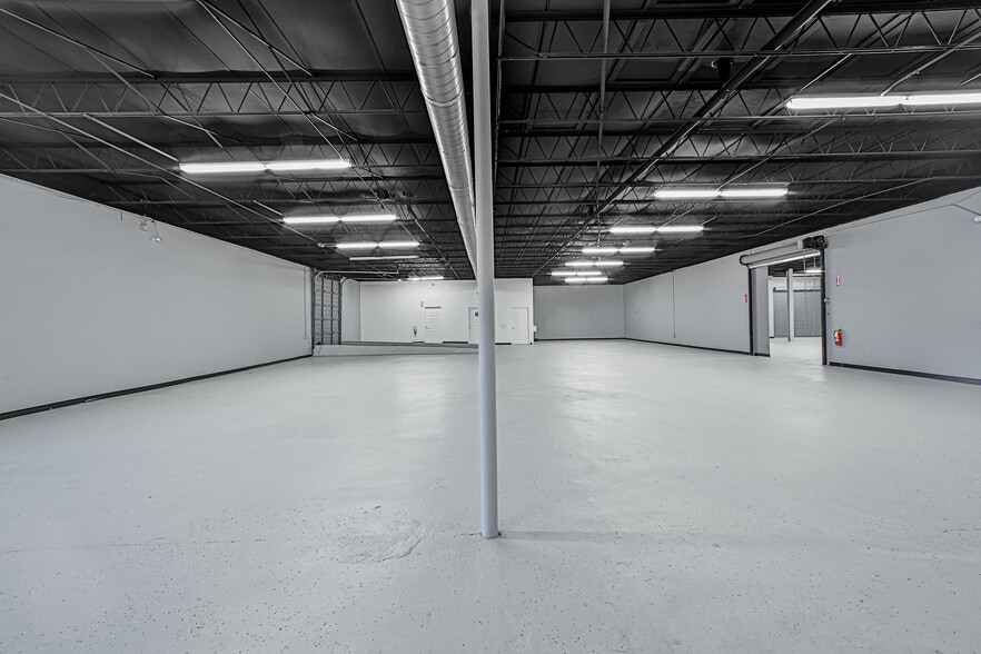 More Photos Of 102 S Shaver St, Pasadena Warehouse For Sale