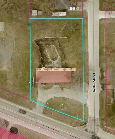 More Photos Of 3002 Old US 20 W, Elkhart Specialty For Sale