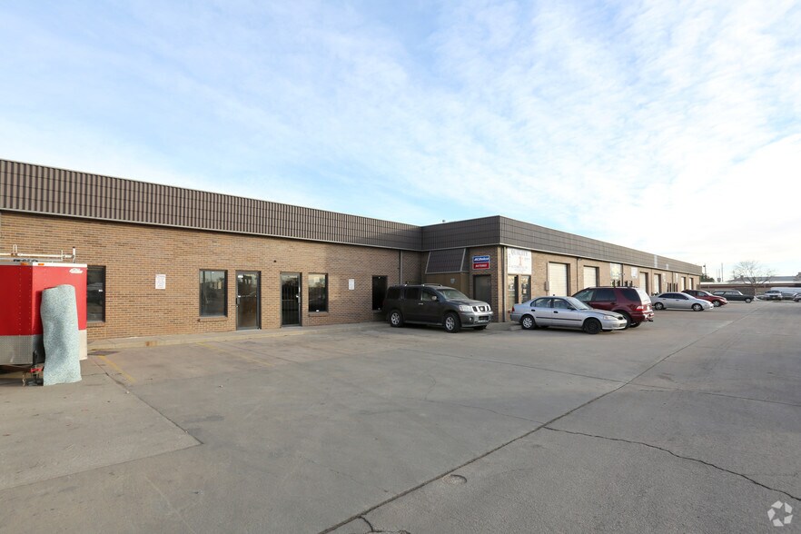 More Photos Of 5890 N Washington St, Denver Warehouse For Lease