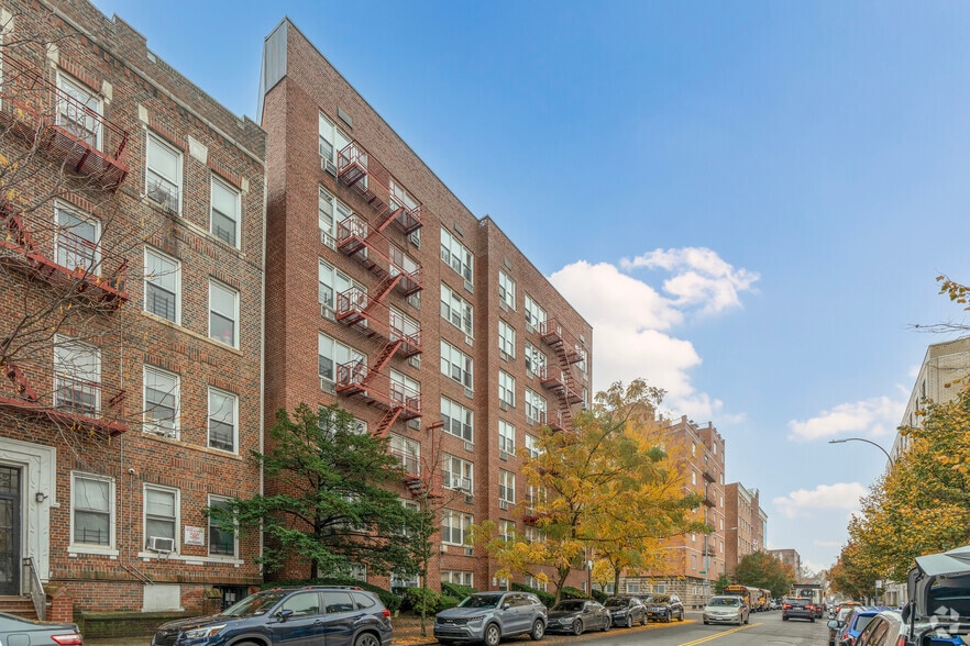 More Photos Of 855 E 7th St, Brooklyn Apartments For Sale