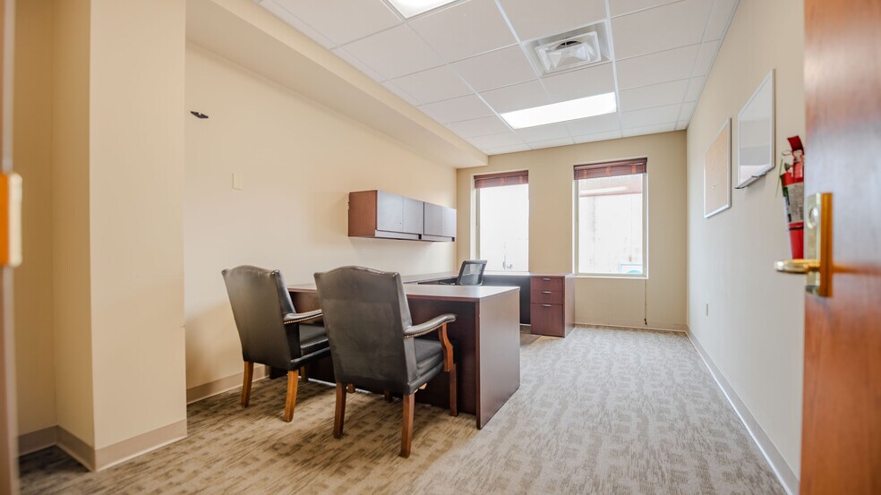 More Photos Of 300 Market St, Williamsport Bank For Lease