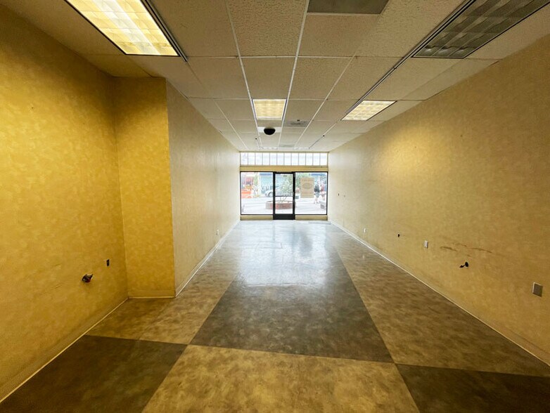More Photos Of 721 Irving St, San Francisco Storefront Retail Residential For Lease