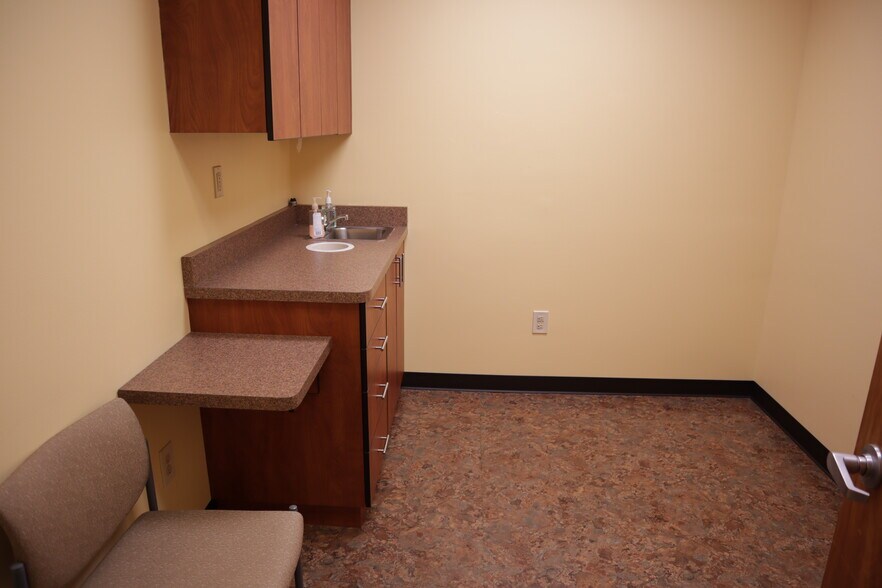 More Photos Of 2345 Lamington Rd, Bedminster Medical For Sale