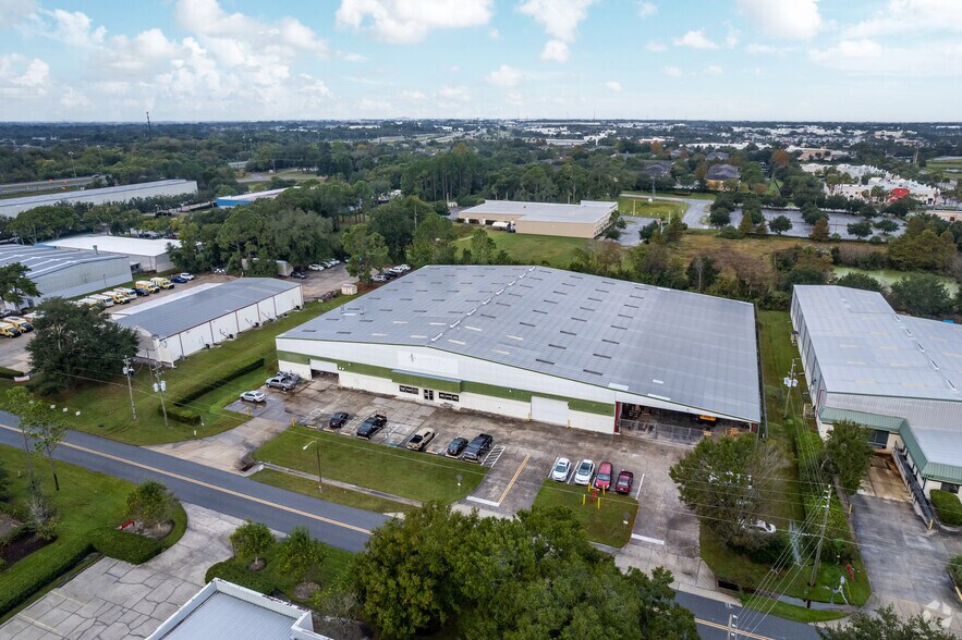 More Photos Of 110 Tech Dr, Sanford Warehouse For Sale
