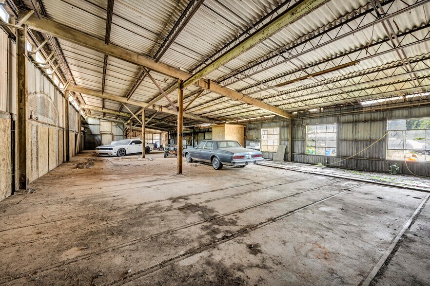 More Photos Of 1177 Richtex Rd, Winnsboro Showroom For Sale