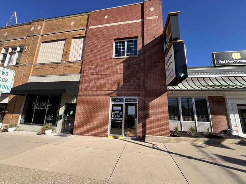 Primary Photo Of 130 S Washington St, Crawfordsville Office For Sale