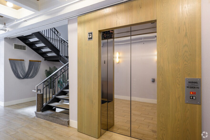 More Photos Of 101 N Union St, Alexandria Office For Lease