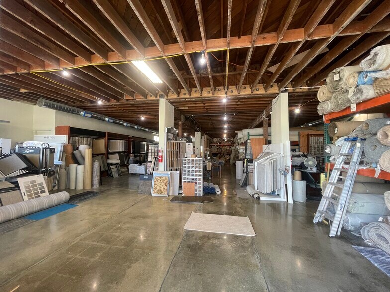 Primary Photo Of 1413 N La Brea Ave, Inglewood Restaurant For Sale