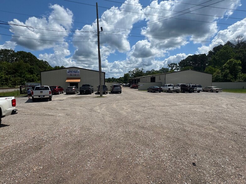 Primary Photo Of 7670 S Siwell Rd, Byram Warehouse For Sale