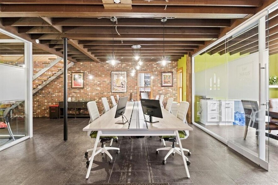 More Photos Of 383 Park Ave, Rochester Office Residential For Sale