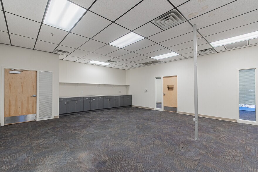 More Photos Of 2550 S 4th Ave, Yuma Freestanding For Lease