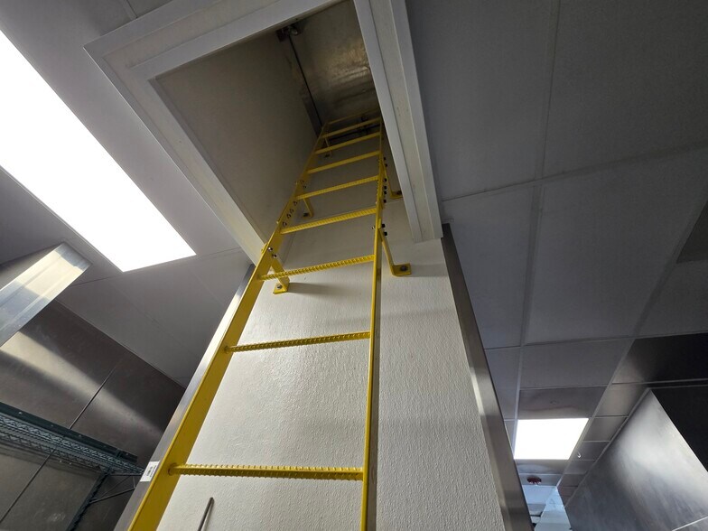 More Photos Of 200 Green Way, Keystone Heights Fast Food For Sale