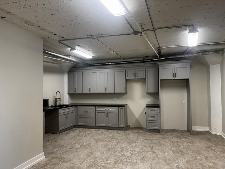 More Photos Of 1663 Mission St, San Francisco Office For Lease